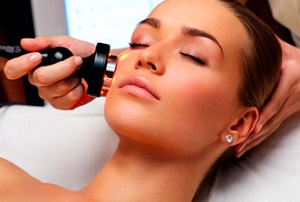 Аппарат Дарсонваль и его использование для ухода за лицом - показания к применению