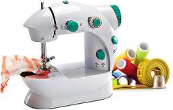 Игрушка, приносящая пользу: чем хороша детская швейная машинка, которая шьет по-настоящему?